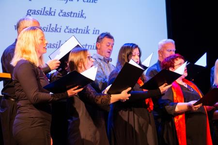 Slavnostna podelitev listin o napredovanju v čine gasilski častnik, višji gasilski častnik in visoki gasilski častnik (3)